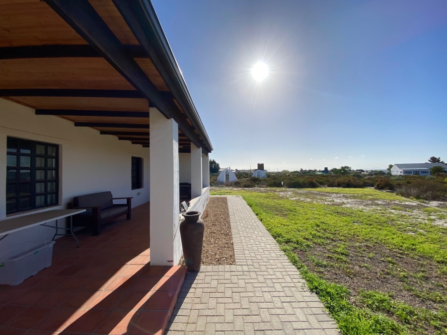 5 Bedroom Property for Sale in Hopefield Western Cape